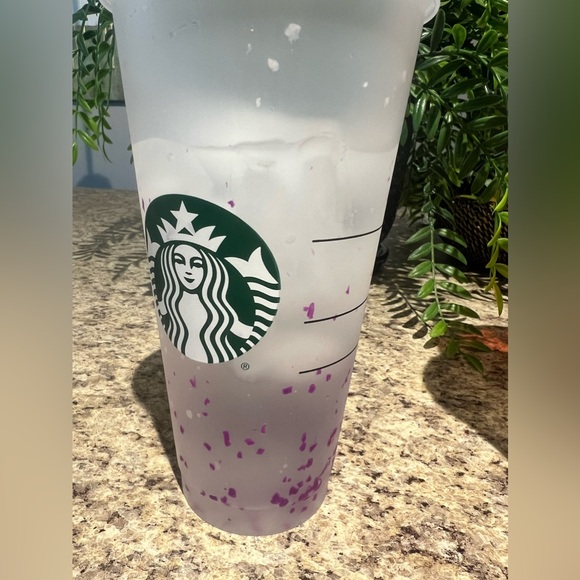 Set of four Starbucks Reusable cold cups - Picture 2 of 8